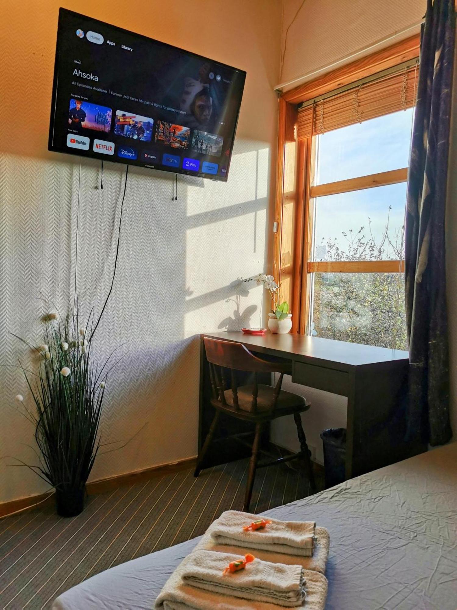 Mikael'S Bed & Spa Apartment Σαντεφιόρδ Εξωτερικό φωτογραφία