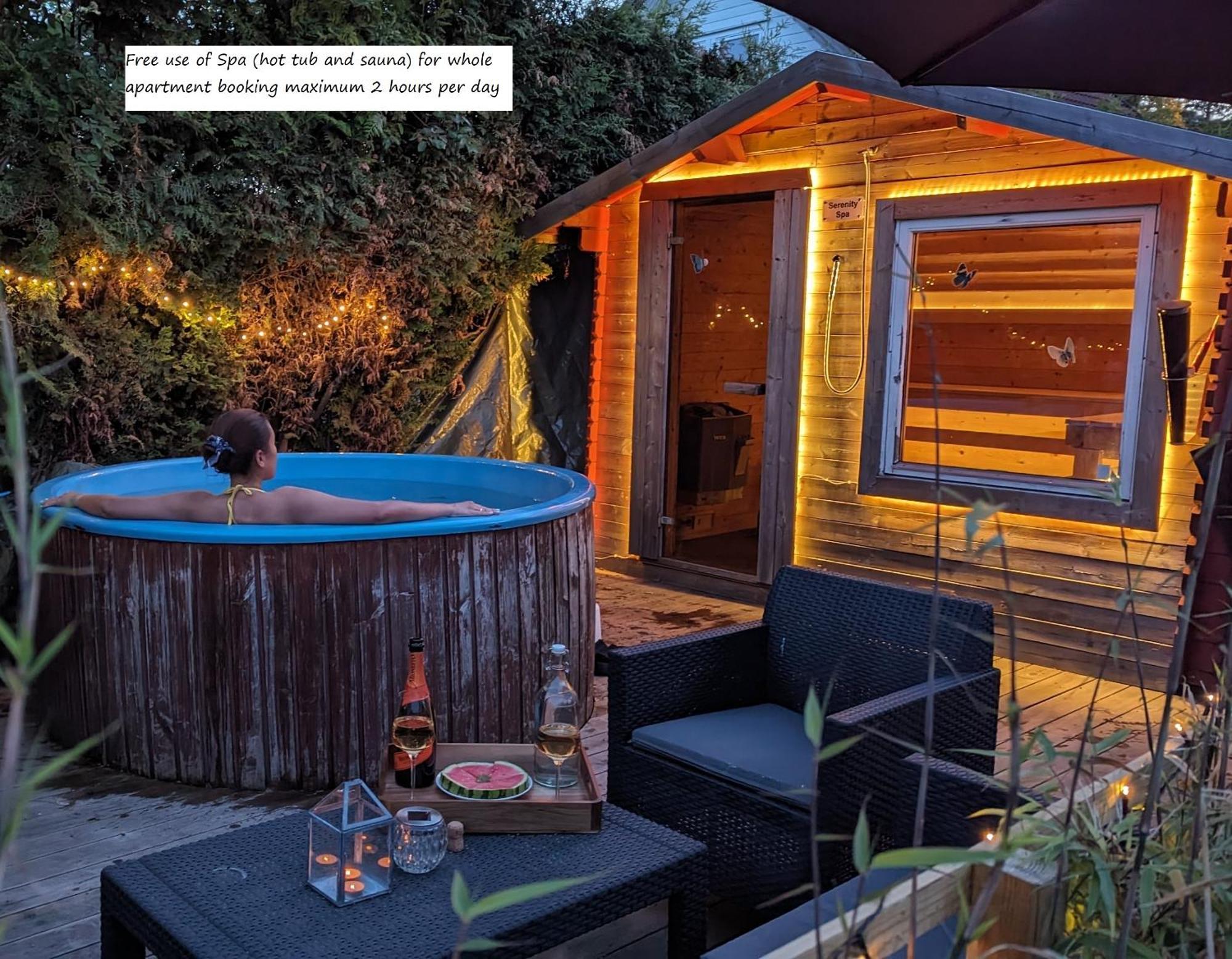 Mikael'S Bed & Spa Apartment Σαντεφιόρδ Εξωτερικό φωτογραφία